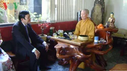 Chủ tịch nước Trương Tấn Sang thăm, chúc Tết chức sắc tôn giáo và văn nghệ sĩ tại TPHCM