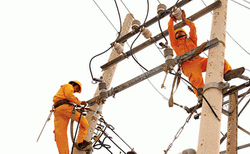 Đem nguồn điện an toàn đến người dân