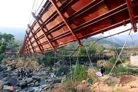 Vụ sập cầu tại Lai Châu đã có 8 người chết