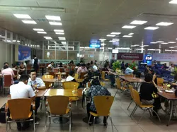 Tránh độc quyền dịch vụ tại các sân bay