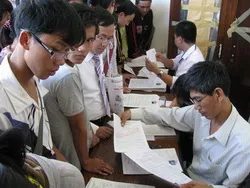 Hôm nay 17/3, thí sinh bắt đầu nộp hồ sơ đăng ký dự thi ĐH-CĐ năm 2014