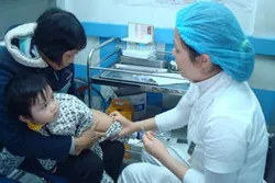 Nhập khẩu khẩn cấp 77.800 liều vắcxin thủy đậu