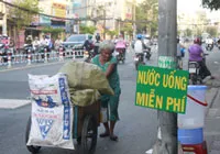 TP.HCM: Hỗ trợ phương tiện làm ăn, đầu tư tri thức giúp thoát nghèo bền vững