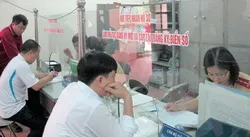 Giảm cước dịch vụ trả giấy đăng ký xe tận nhà