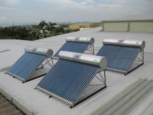 Mỗi năm 40.000 máy nước nóng năng lượng mặt trời được lắp đặt