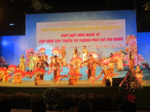 Liên hoan Giai điệu Lạc Hồng 2014: Đặc biệt với các bài hát về dân tộc thiểu số