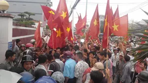 Tổ chức công đoàn TPHCM kêu gọi công nhân không để kẻ xấu lợi dụng, kích động