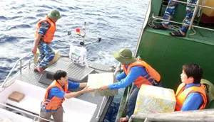 Tăng cường đầu tư hạ tầng và trang thiết bị y tế cho các vùng biển đảo