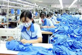 Cùng phối hợp chăm lo cho công nhân