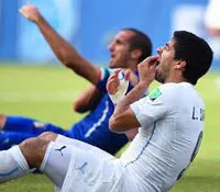 Chiellini kêu gọi FIFA treo giò Suarez vì hành vi xấu xí