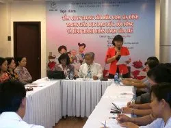 Tọa đàm tầm quan trọng bữa cơm gia đình trong giáo dục lối sống của trẻ