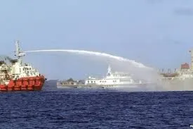 Đồng lòng chung sức hướng về biển đảo