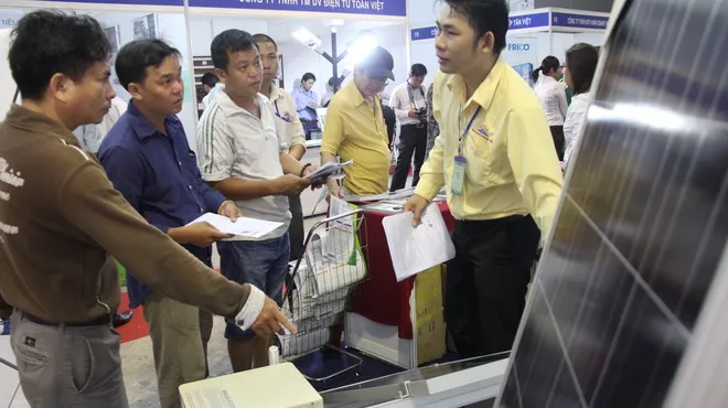Khai mạc Hội chợ và Triển lãm về công nghệ năng lượng tại TPHCM