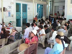 Bệnh viện quận - huyện có nguồn thu tăng cao hơn bệnh viện thành phố