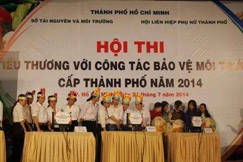 Tiểu thương quận 5 giành giải Nhất Hội thi “Tiểu thương với công tác bảo vệ môi trường”