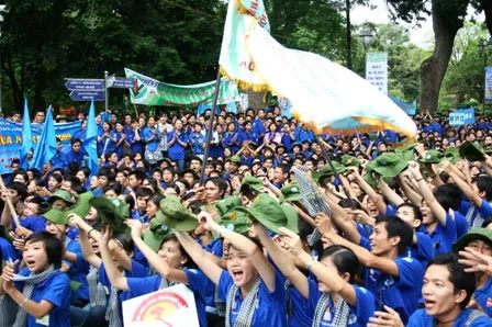 Ngày hoạt động cao điểm chiến dịch tình nguyện “Hành quân xanh”