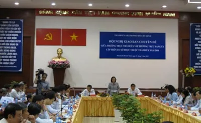 Nâng cao vai trò, trách nhiệm của cấp uỷ, chính quyền, người đứng đầu trong công tác phòng, chống tham nhũng, lãng phí