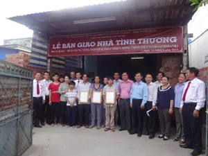 UBMTTQ TPHCM vận động xây tặng 14 căn nhà tình thương tại Hóc Môn