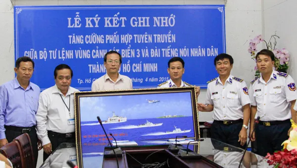 Đài TNND TP.HCM ký kết phối hợp tuyên truyền về biển, đảo Việt Nam 2
