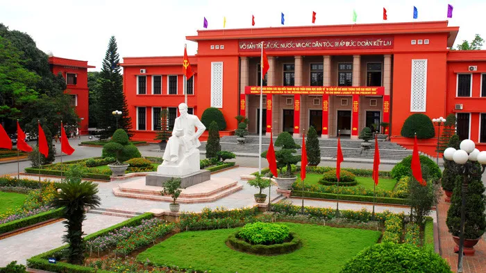 Học viện chính trị quốc gia Hồ Chí Minh voh.com.vn