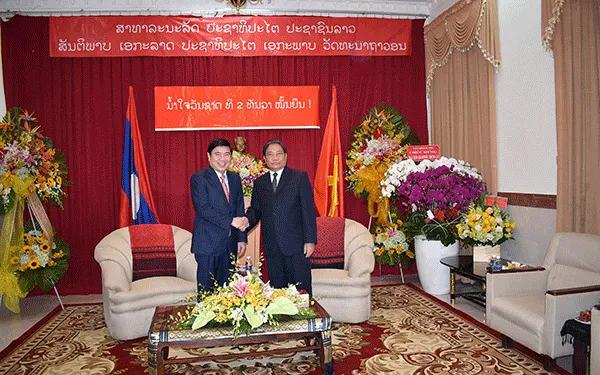 Tin TPHCM ngày 01/02/2017: Lãnh đạo TPHCM chúc mừng Quốc khánh CHDCND Lào 1