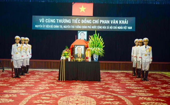 Vĩnh biệt vị nguyên thủ quốc gia bình dị và đáng kính!