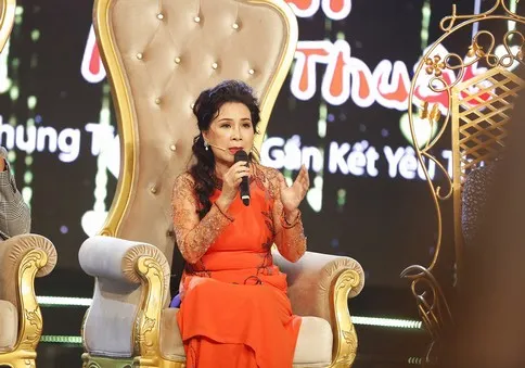 Giám khảo gia đình nghệ thuật