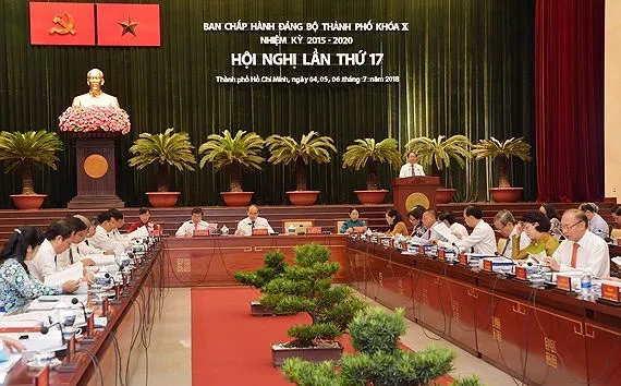 Thông báo Hội nghị lần thứ 17 Ban Chấp hành Đảng bộ thành phố Hồ Chí Minh khóa X