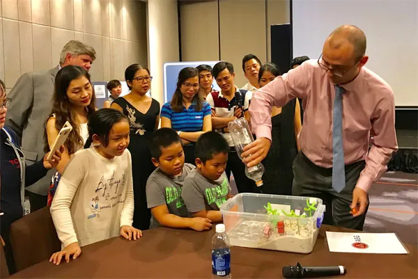 AEG – Tổ chức giáo dục đầu tiên tại Châu Á được trao chứng nhận STEM của AdvancED