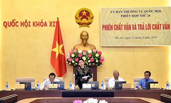 Chủ tịch Quốc hội Nguyễn Thị Kim Ngân phát biểu khai mạc phiên chất vấn và trả lời chất vấn.  