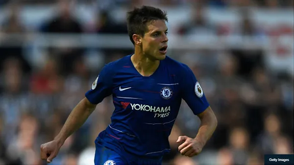 Doi-hinh-tieu-bieu-vong-5-Ngoai-hang-Anh-2018-2019