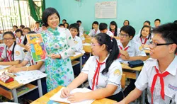 “Đổi mới nội dung chương trình và phương pháp đào tạo giáo viên THCS”
