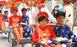 Tổ chức đám cưới cộng đồng cho những trường hợp khó khăn