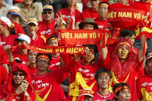 Khán giả Việt Nam không quay lưng với bóng đá đẹp