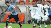 Suarez tái xuất trong trận Uruguay hòa Ả rập Saudi 1-1