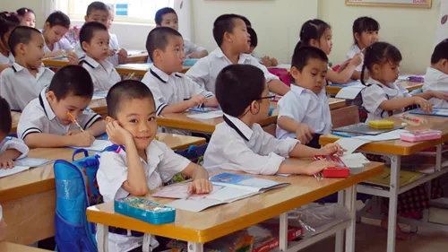 Dạy thêm học thêm : Tràn lan ngay từ đầu năm học