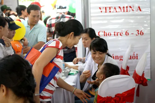 TPHCM: uống Vitamin A đợt 2 trong ngày 1 và 2/12/2014