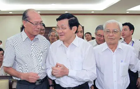 Tin TPHCM ngày 4/12/2014: Chủ tịch nước Trương Tấn Sang cùng Tổ đại biểu Quốc hội tiếp xúc cử tri Q3
