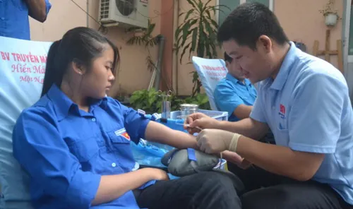 Hơn 200 thanh niên tình nguyện hiến máu tại Ngày hội quốc tế những người tình nguyện