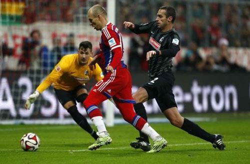 Robben giúp Bayern Munich lập kỷ lục mới - Barcelona hủy diệt Huesca