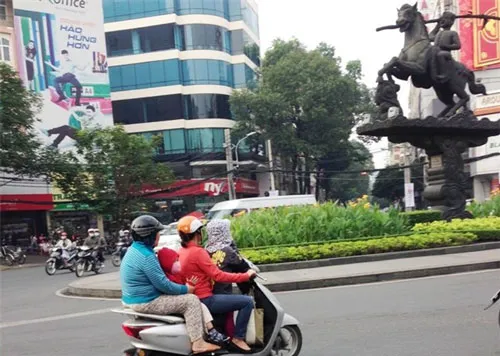 Thời tiết Nam Bộ mát mẻ, ngoài khơi có gió mạnh, sóng lớn