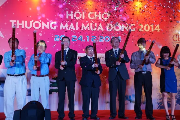 Khai mạc “Hội chợ mùa đông” 2014 