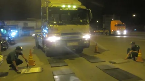 Ngày 01/01/2015, Nghị định 107 có hiệu lực: Phạt nặng xe quá tải