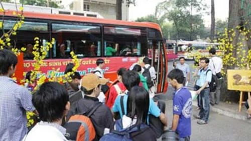 Nhiều hoạt động hỗ trợ sinh viên trong dịp tết Ất Mùi 2015