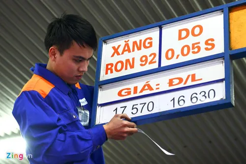 Giá xăng giảm nhưng giá cước vận tải vẫn y nguyên