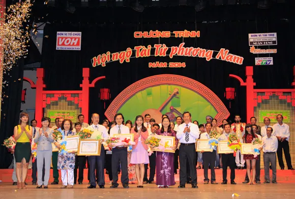 Đội Trung tâm Văn hóa Quận 8 (TPHCM) đoạt giải Nhất Hội ngộ Tài tử phương Nam