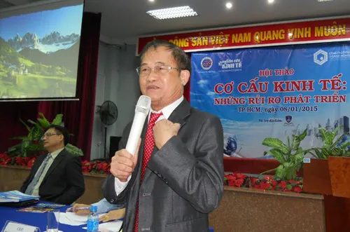 Kinh tế Việt Nam: những rủi ro phát triển vẫn rất nghiêm trọng