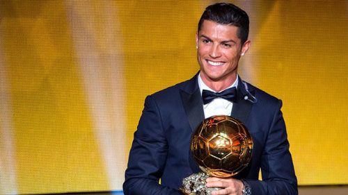 Ronaldo thắng áp đảo Messi và Neuer trong cuộc đua Quả bóng vàng