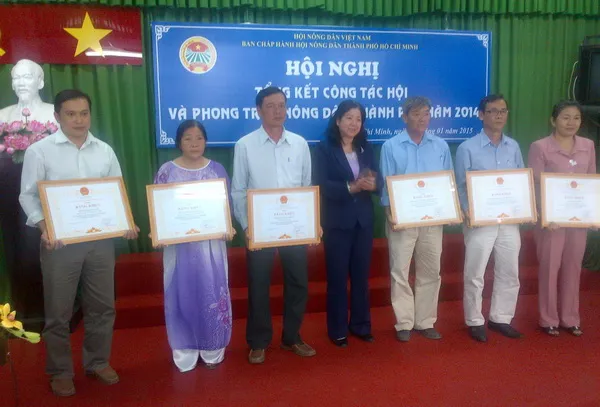 Phải tăng cường công tác dự báo cho nông dân 