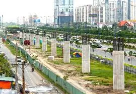 Tuyến metro số 1 có nguy cơ bị phạt vì chậm bàn giao mặt bằng